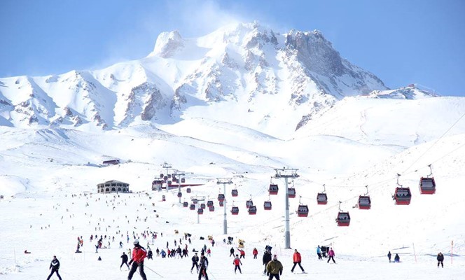 Erciyes’te Ziyaretçi Rekoru Kırıldı