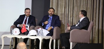 AGÜ’de “Türk Gayrimenkul Sektörüne Genel Bakış” Konulu Panel
