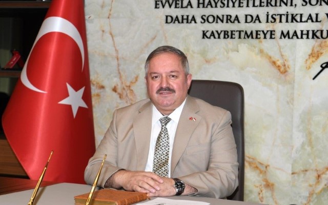 Kayseri OSB Yönetim Kurulu Başkanı Tahir Nursaçan’ın Kurban Bayramı Mesajı Kayseri OSB Yönetim Kurulu Başkanı Tahir Nursaçan’ın Kurban Bayramı Mesajı