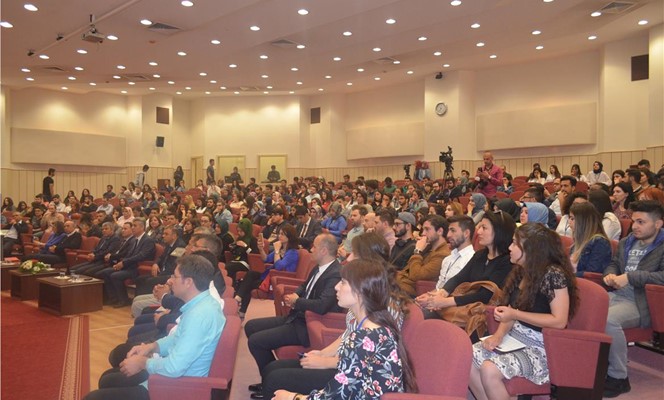 ERÜ İktisadi ve İdari Bilimler Fakültesi Tarafından Kariyer Günleri Düzenlendi
